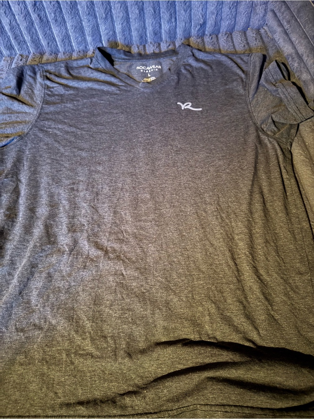 Rocawear Men’s Dark Charcoal Crew Neck Short-Sleeve Tee